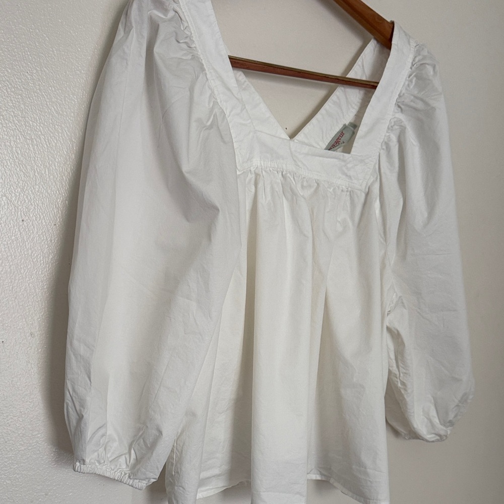 Voyageur by Mersea White Women's Blouse - Picture 3 of 6